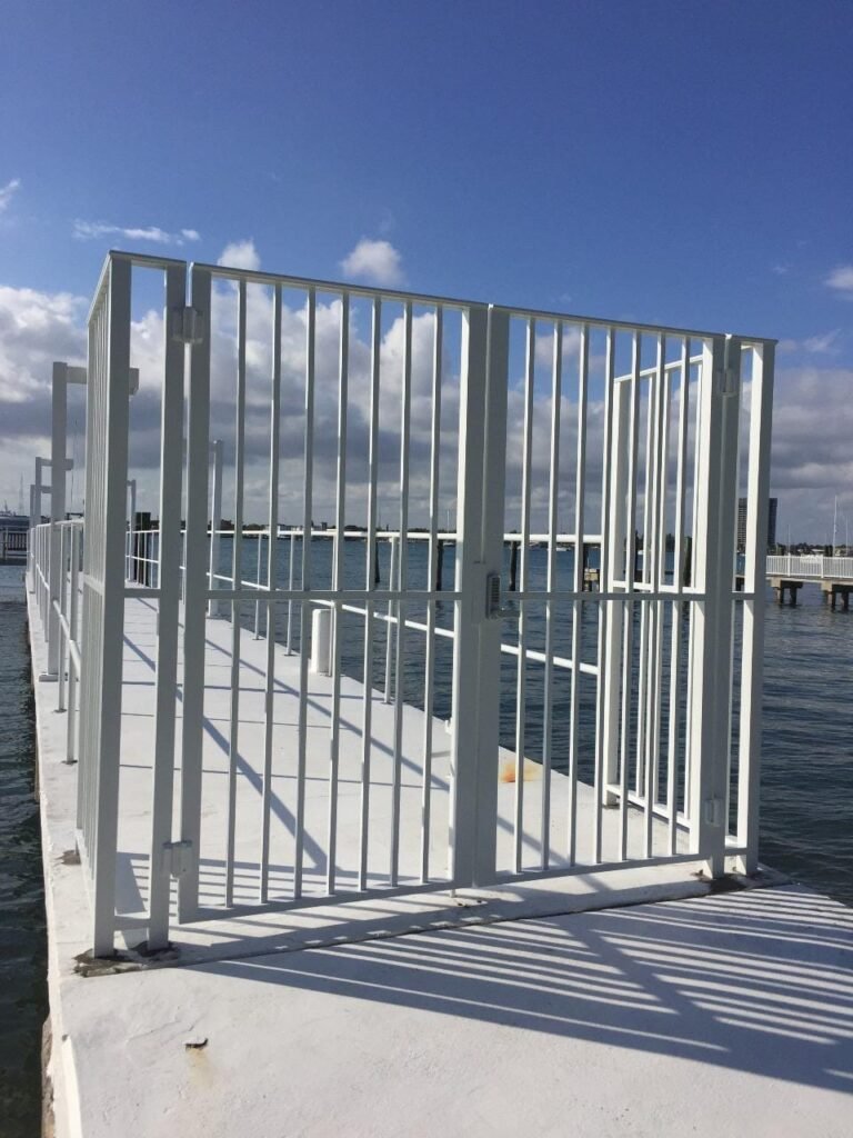 Aluminum Extrusion For Fence 3